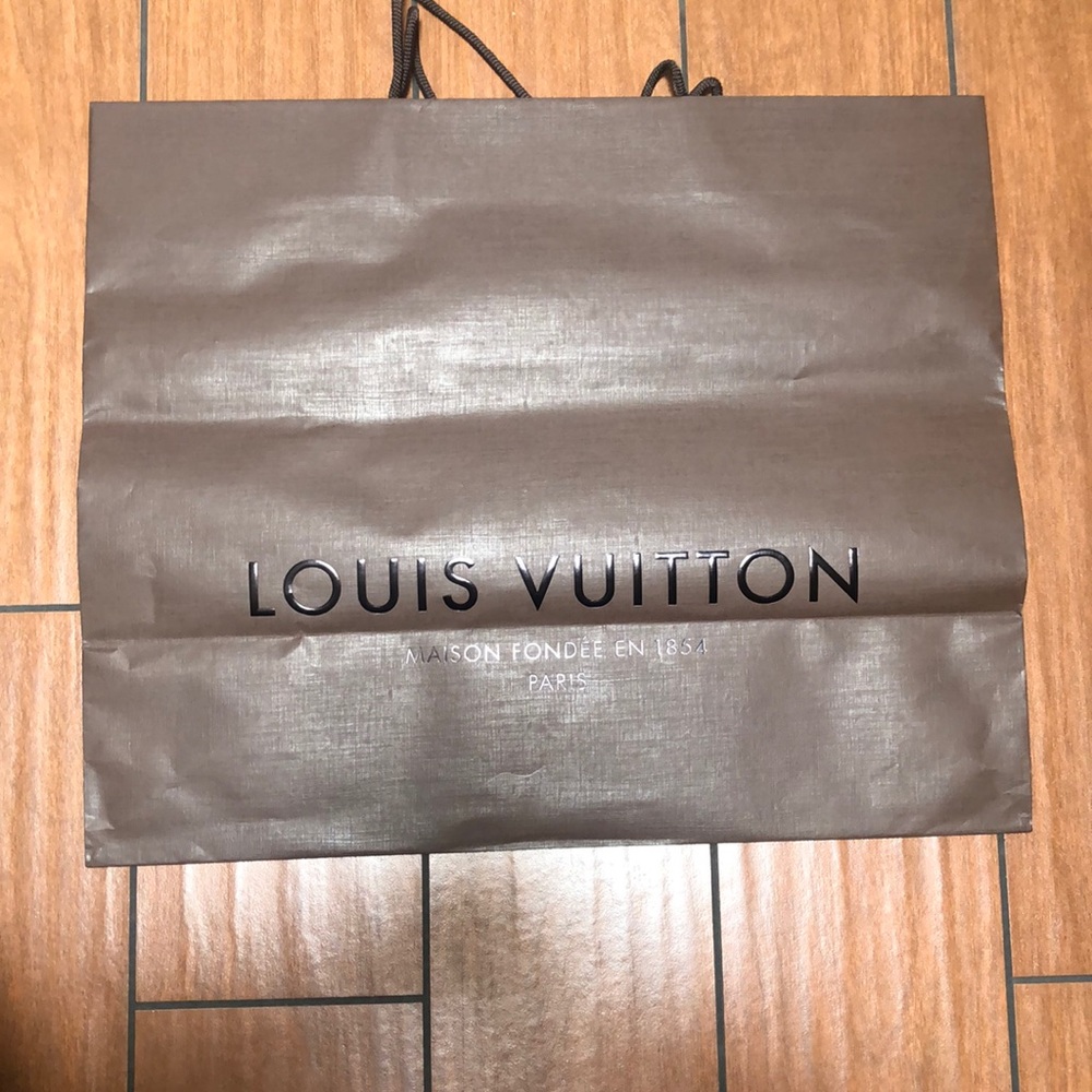 Louis Vuitton Shopping Bag - Picture 2 of 6